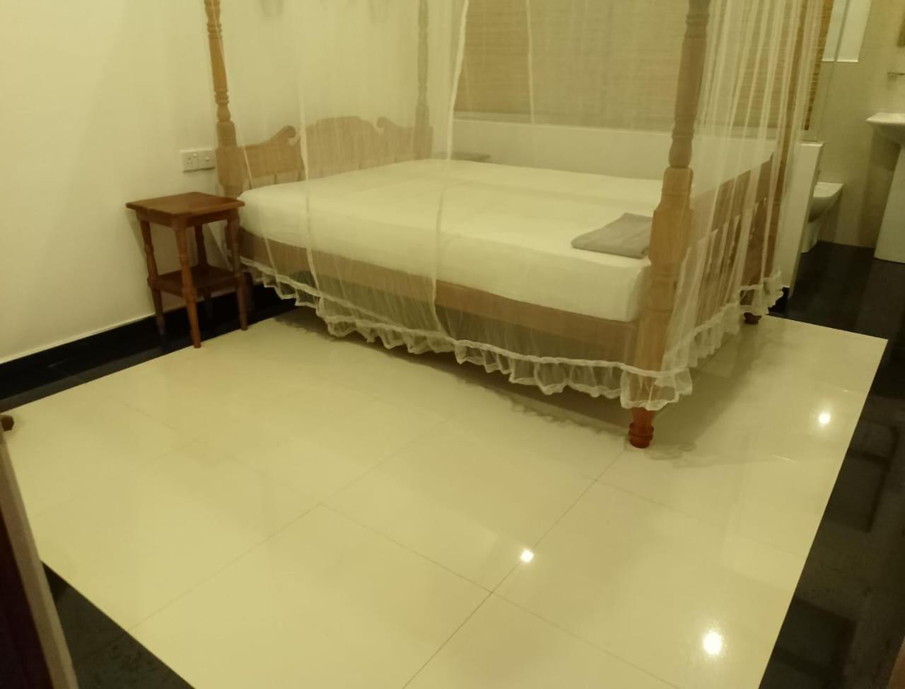 Skywalker Guest House 웰리가마 외부 사진