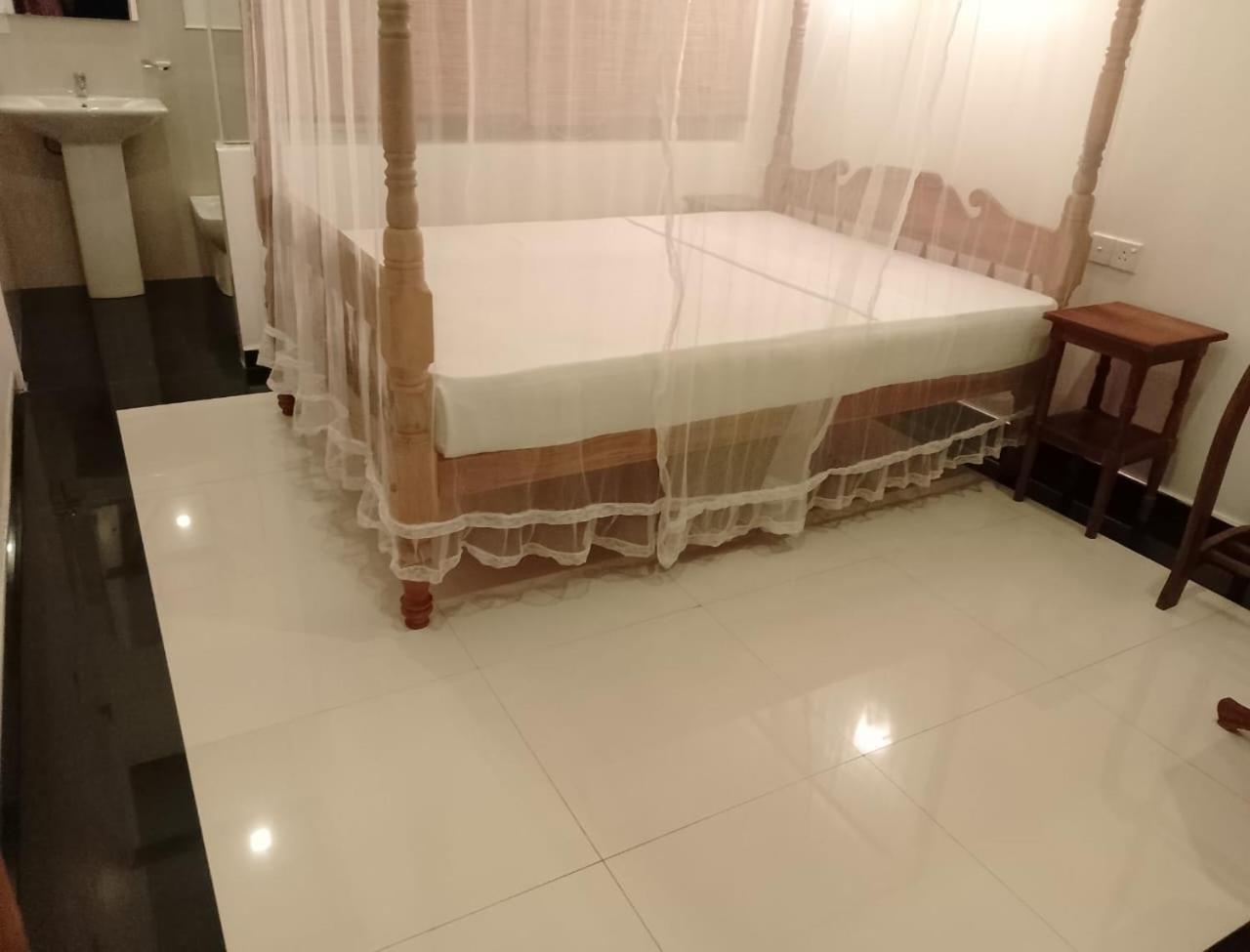 Skywalker Guest House 웰리가마 외부 사진